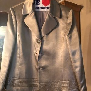 Women’s Blouse and Skirt Suit